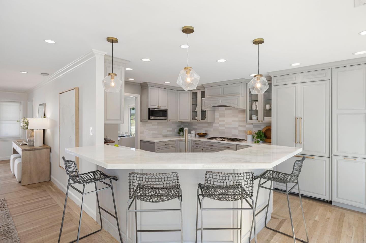 6 El Sereno Drive