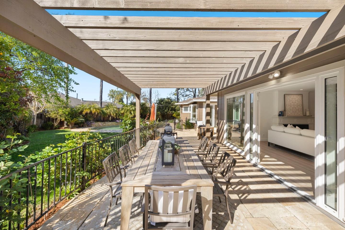 6 El Sereno Drive