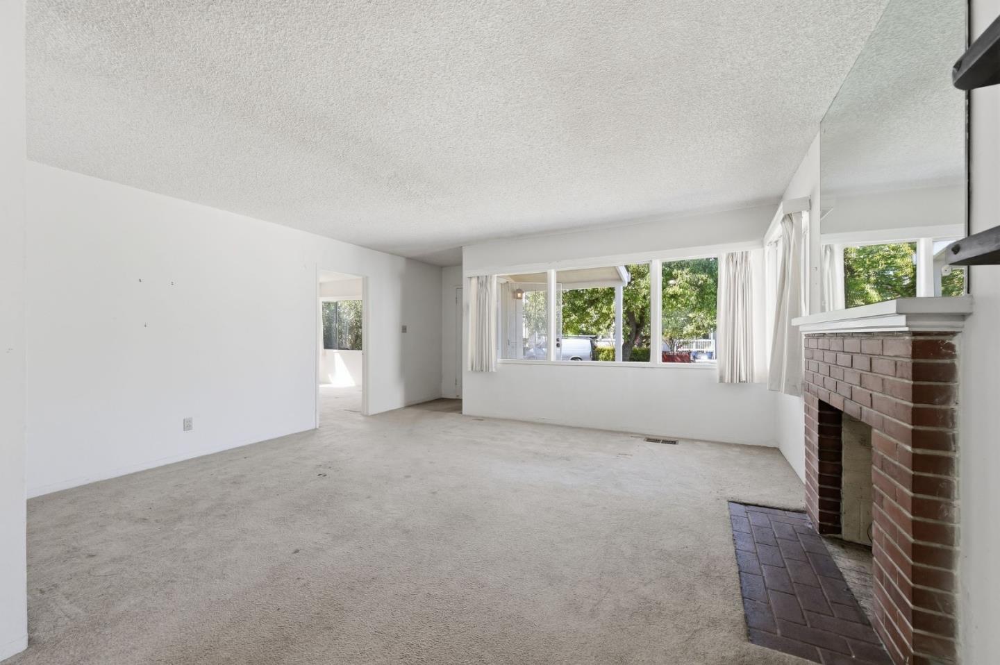 937 Mc Cue Avenue