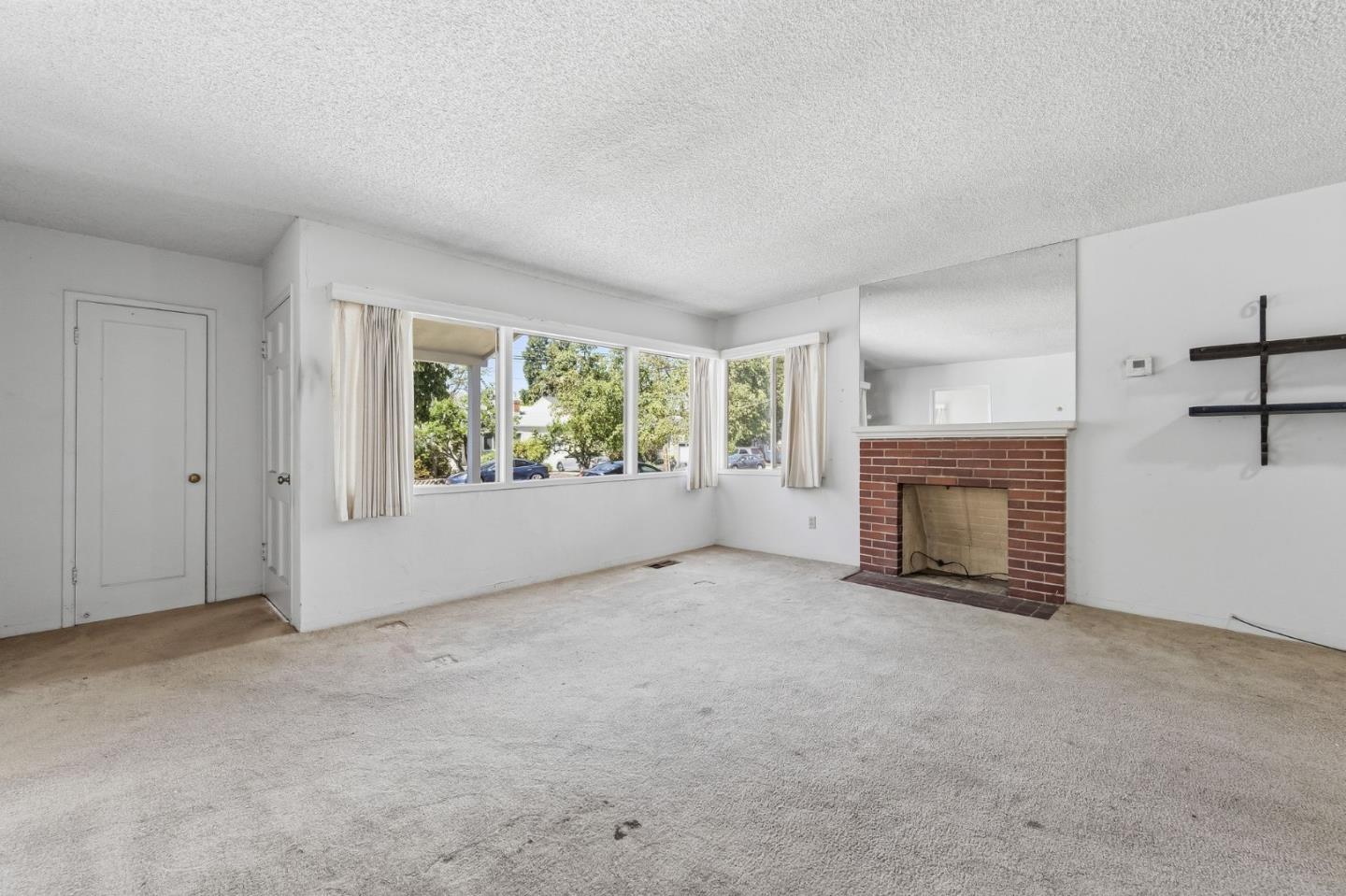 937 Mc Cue Avenue