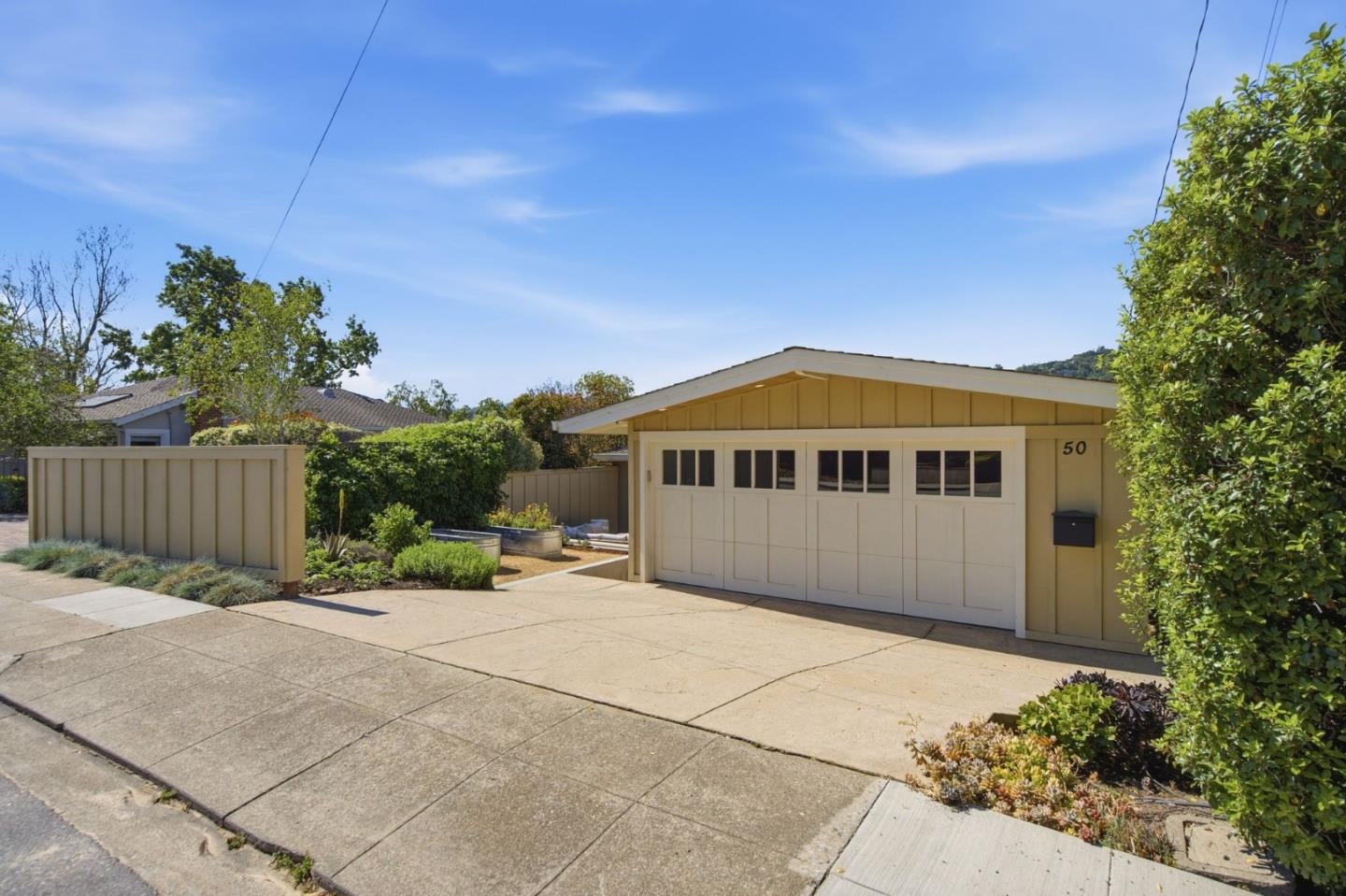 50 Hilltop Drive