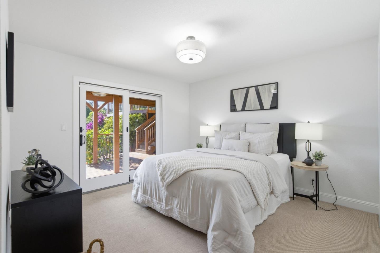 1322 Pebble Drive
