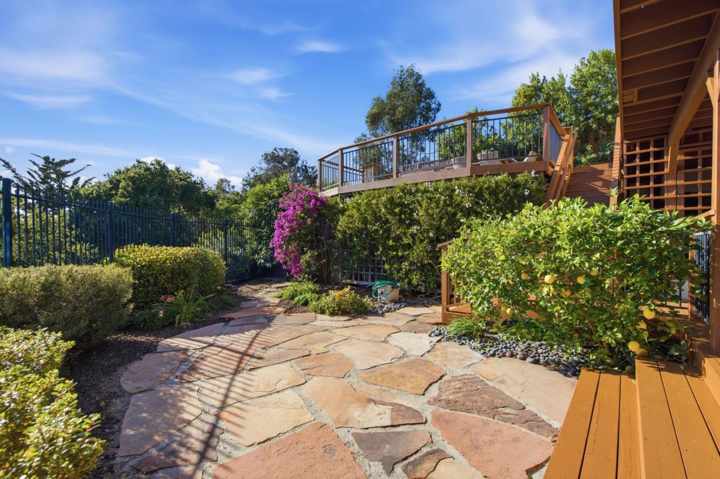 1322 Pebble Drive