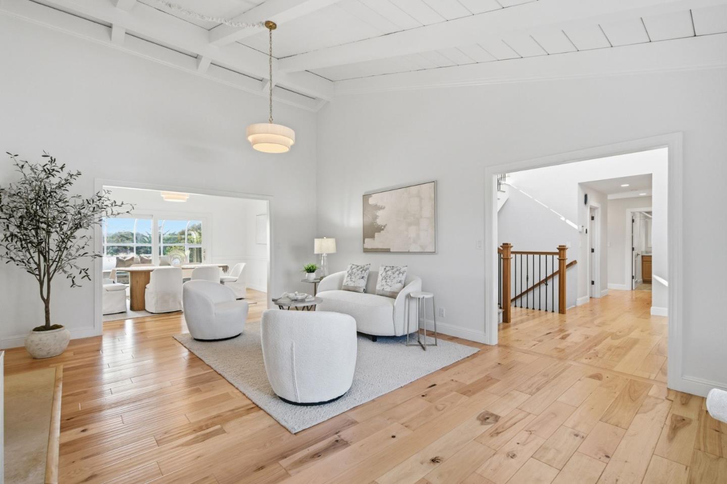 1322 Pebble Drive