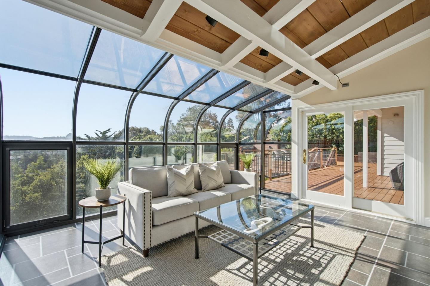 1322 Pebble Drive