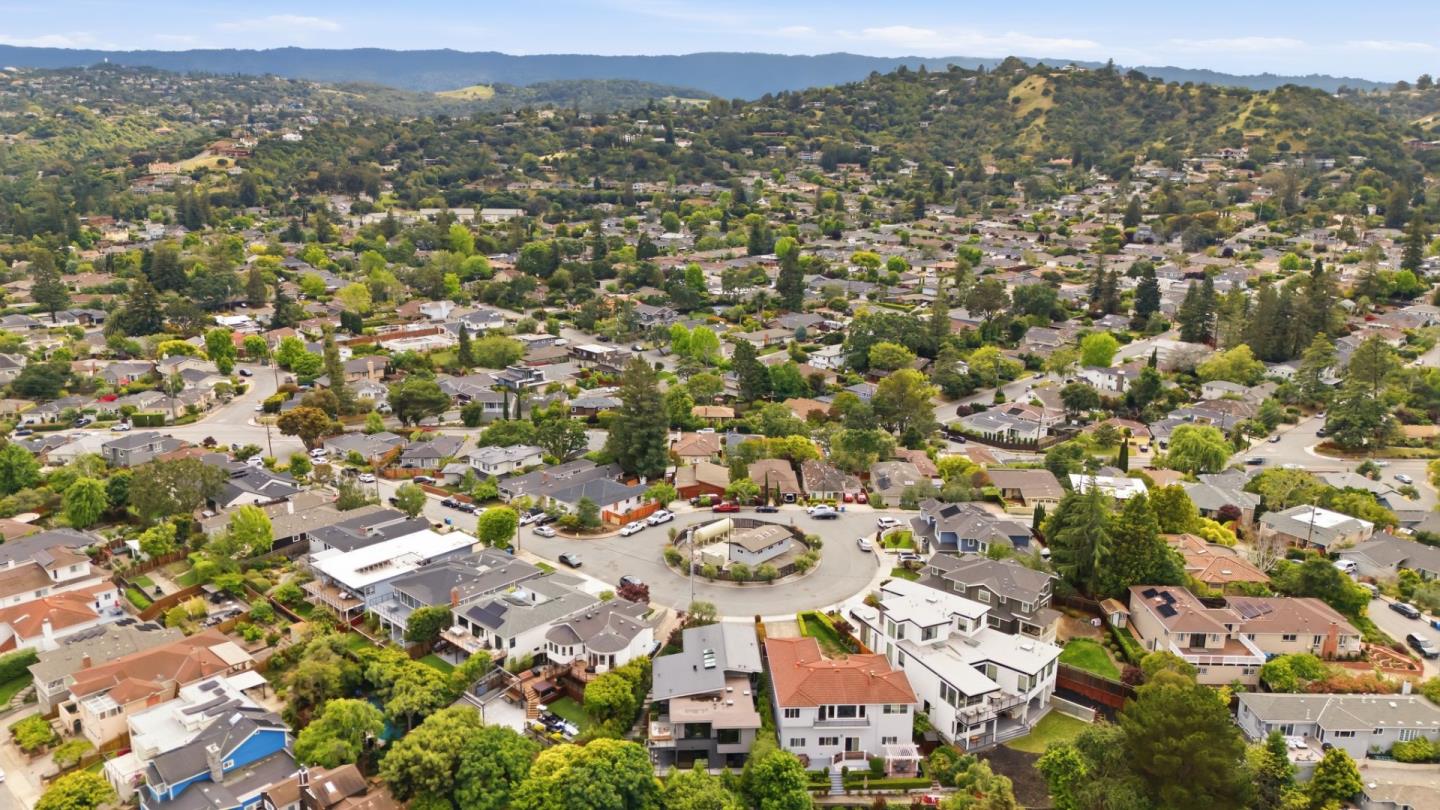 69 Hilltop Drive