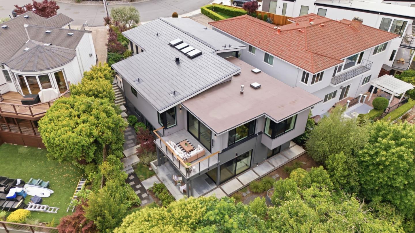 69 Hilltop Drive