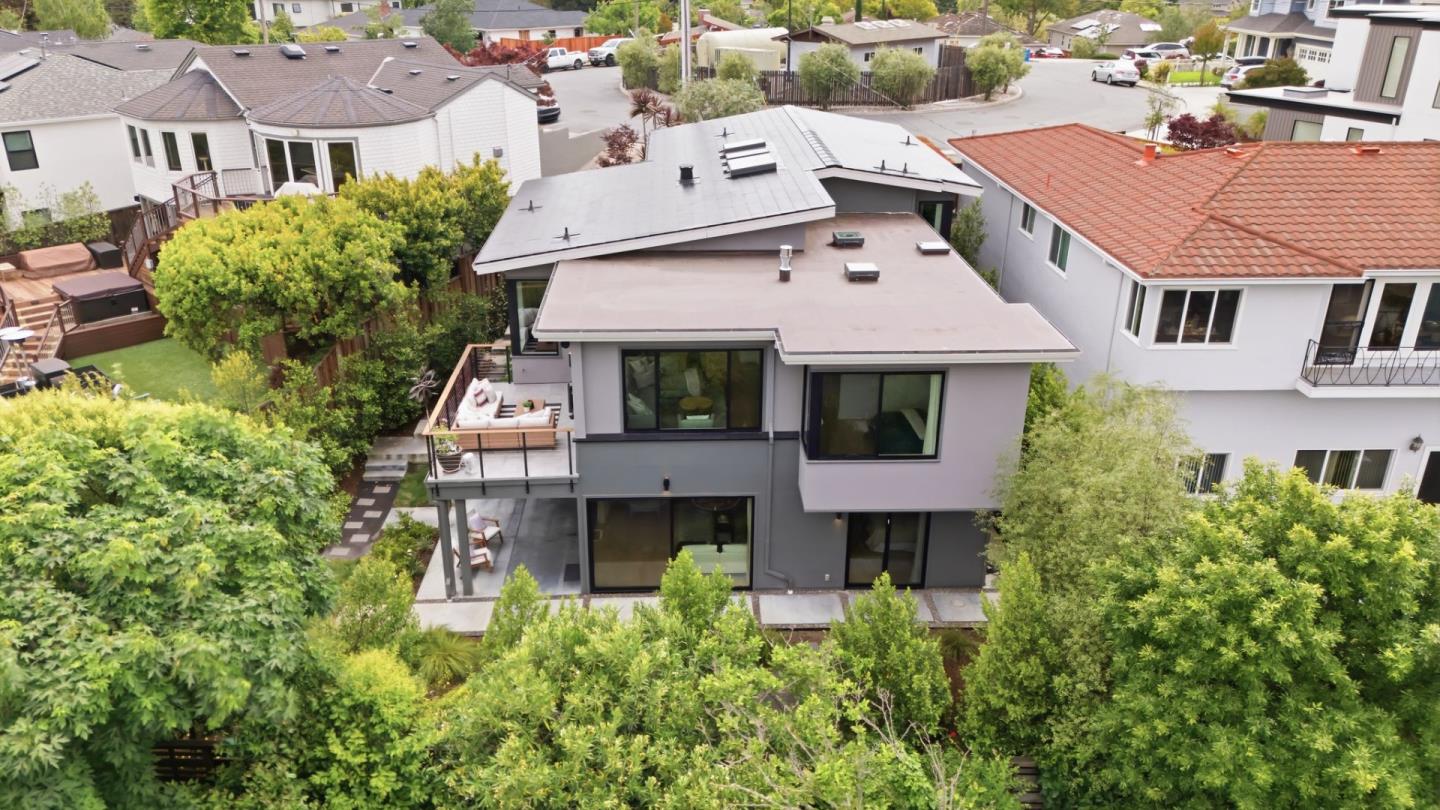69 Hilltop Drive