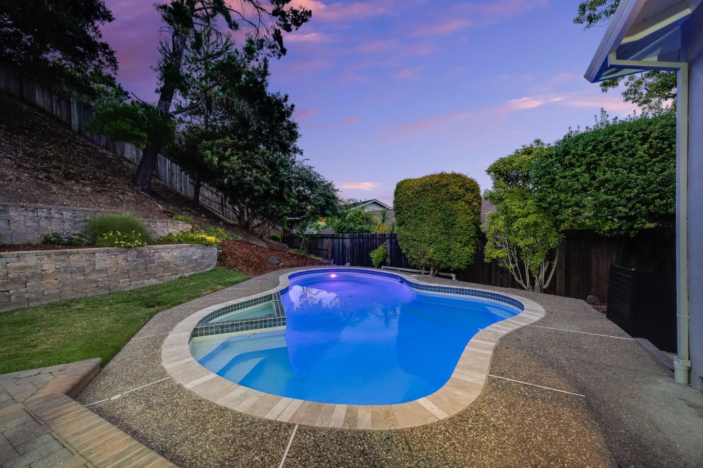 2404 Melendy Drive