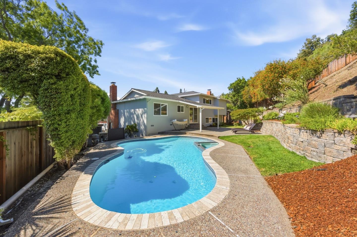 2404 Melendy Drive