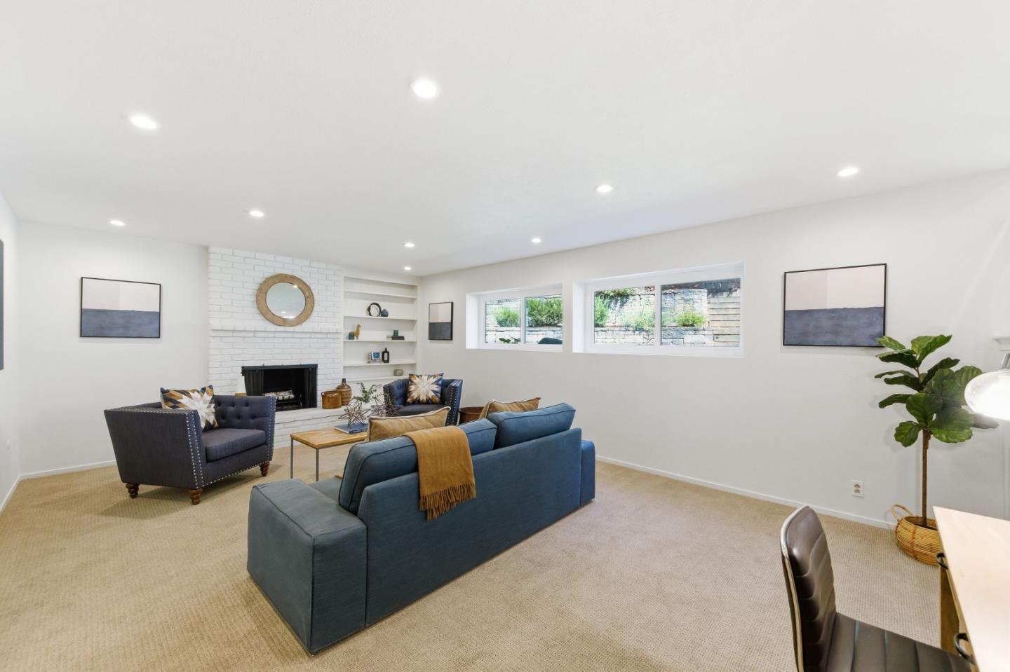 2404 Melendy Drive