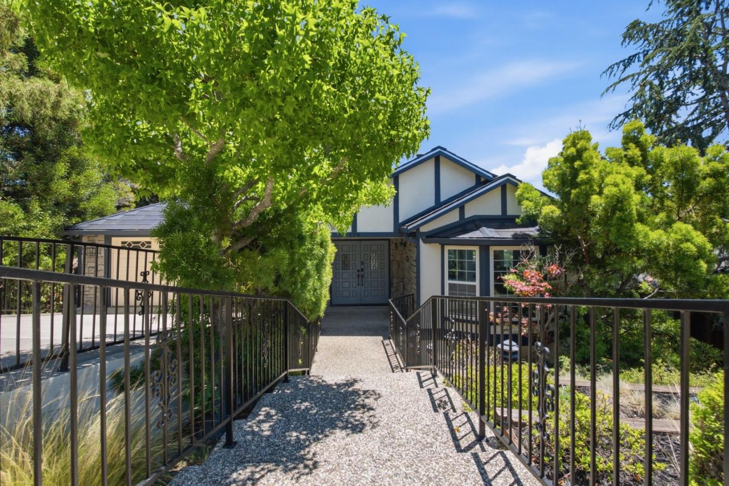 179 Bay View Drive