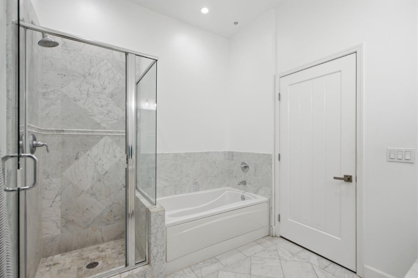 1001 Laurel ST 113
