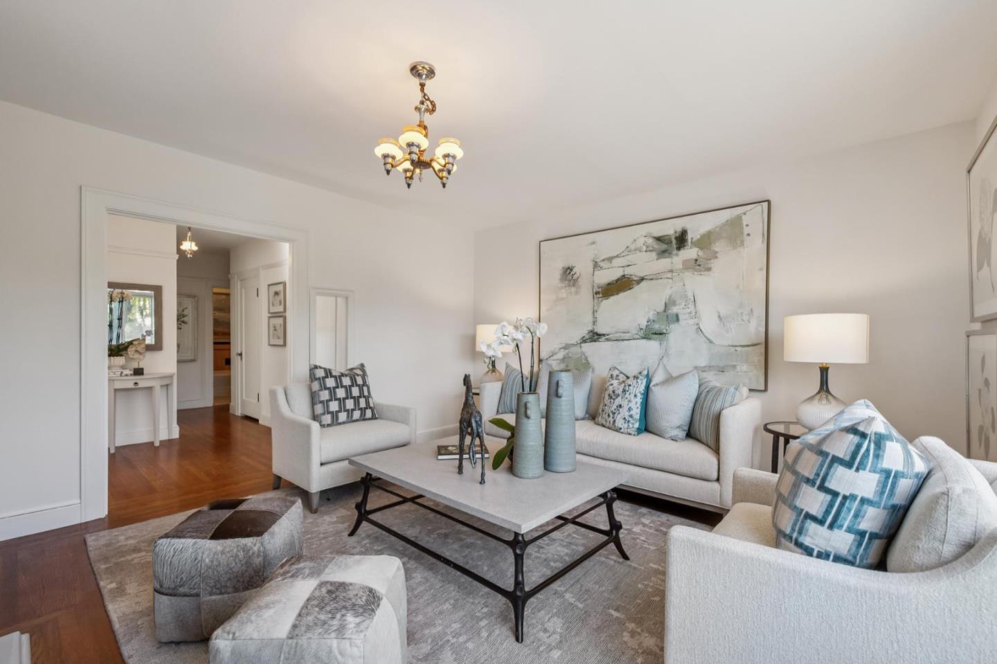 1585 Union AVE