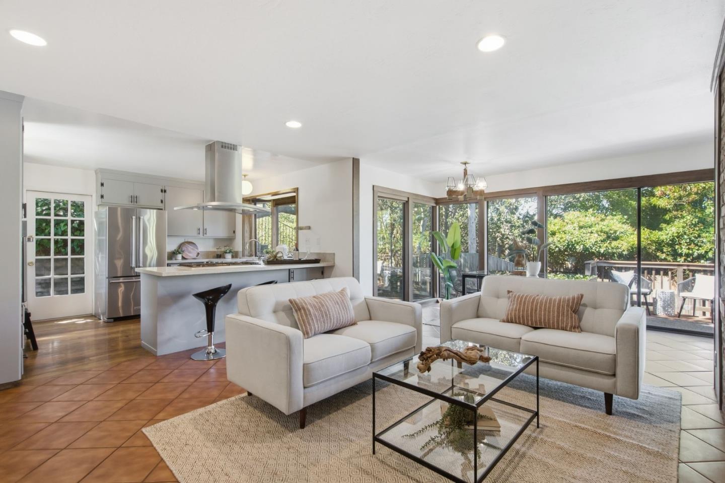 13 Del Rey CT
