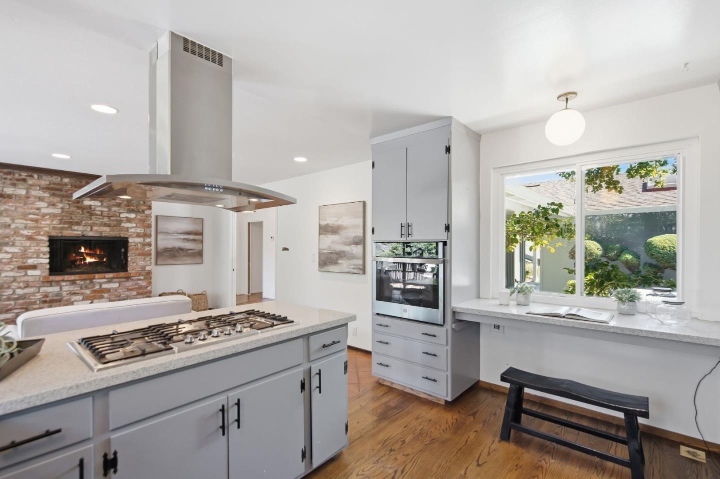 13 Del Rey CT