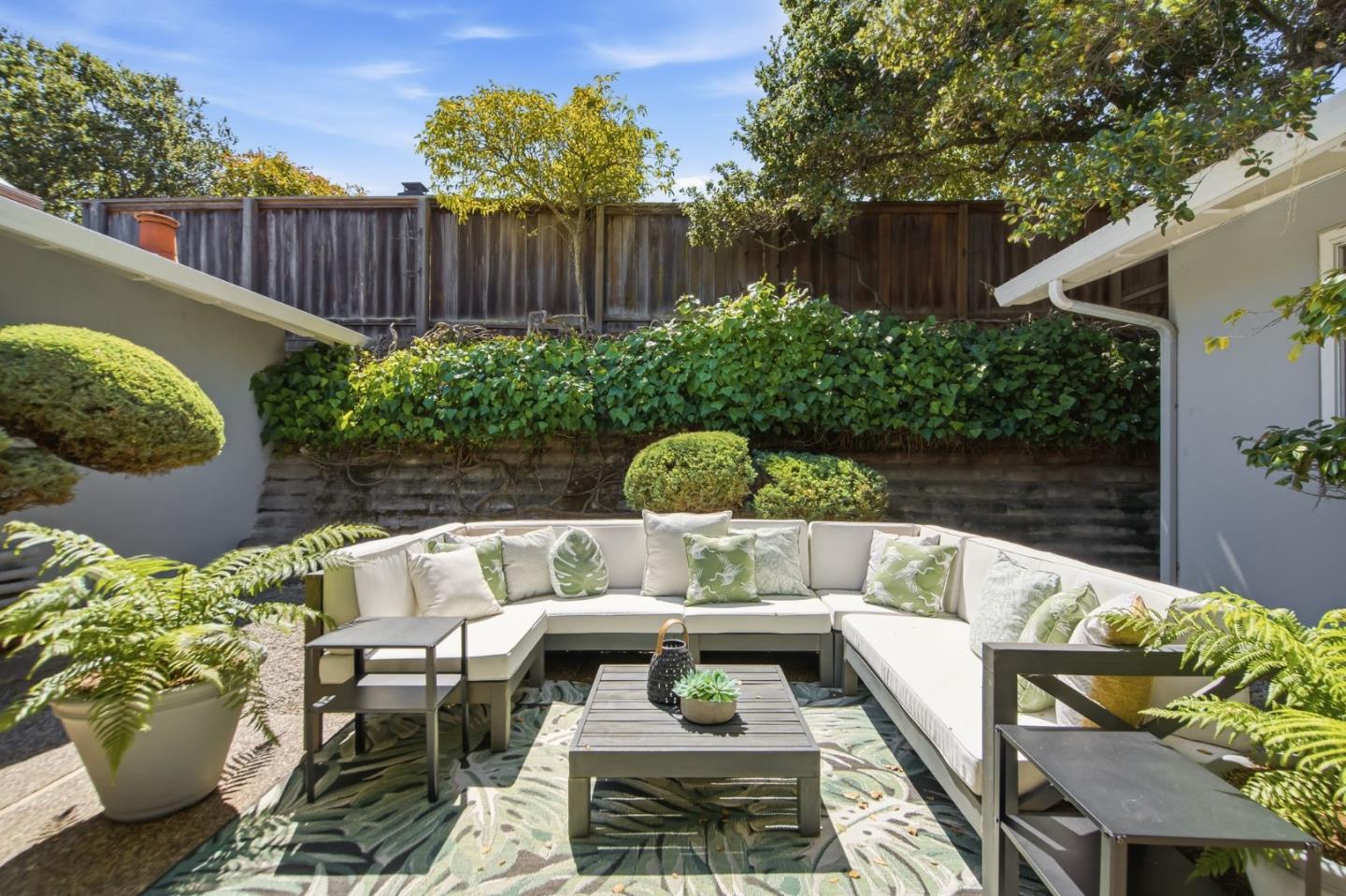 13 Del Rey CT