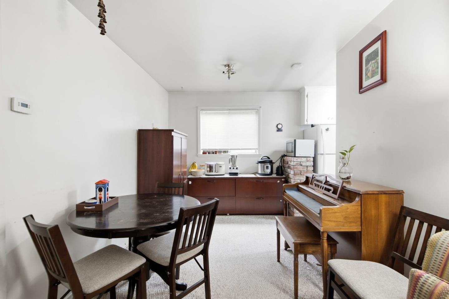 776-778 Elm ST