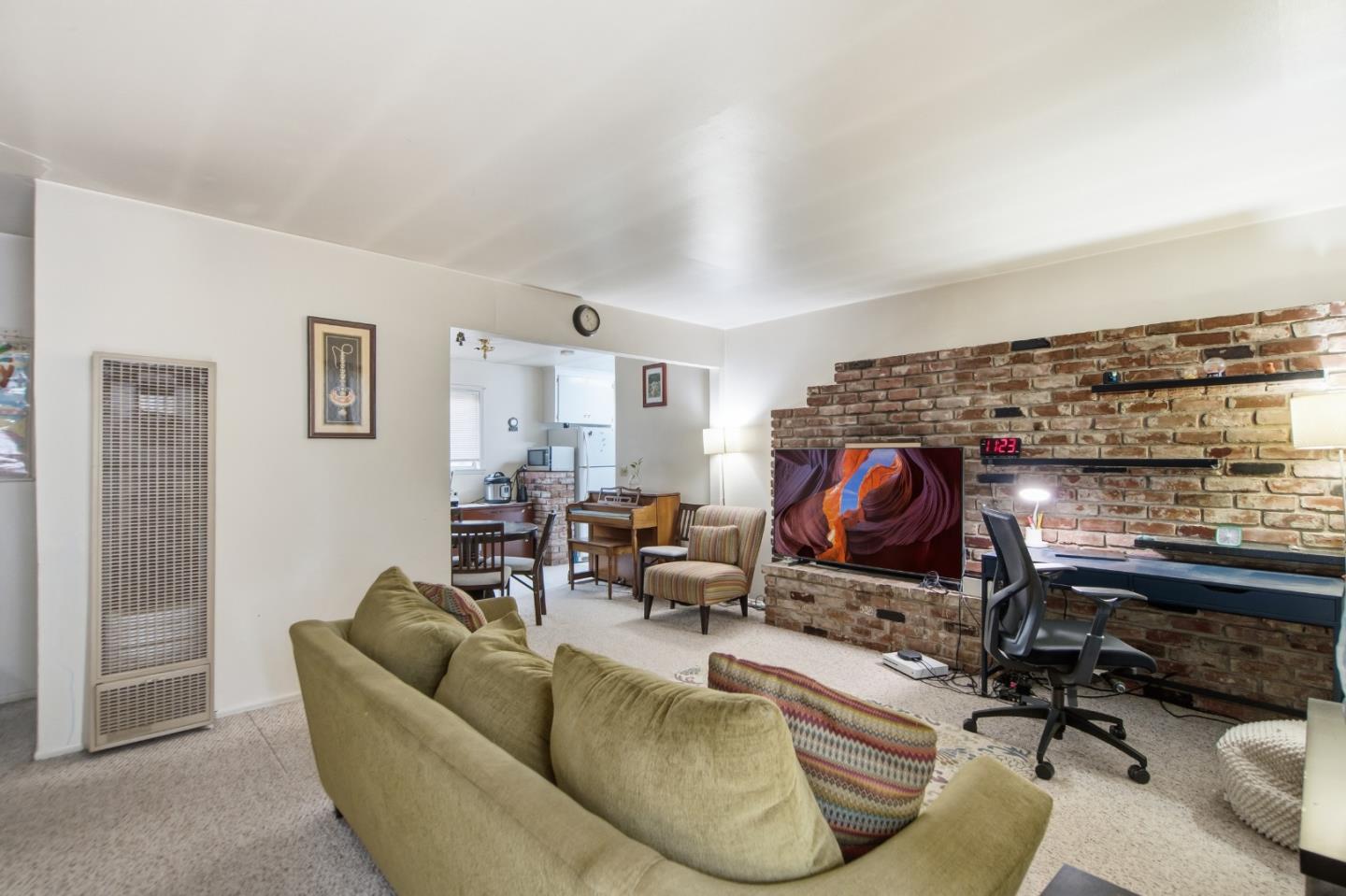 776-778 Elm ST