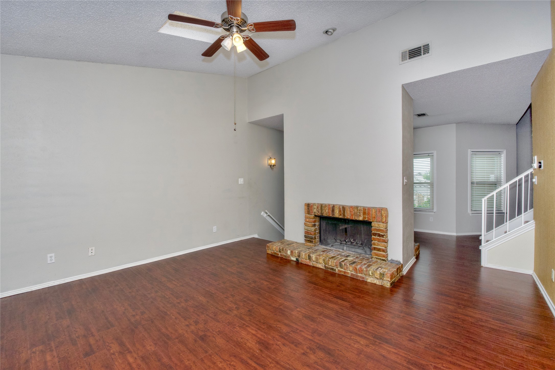 5616 Preston Oaks Road 1606
