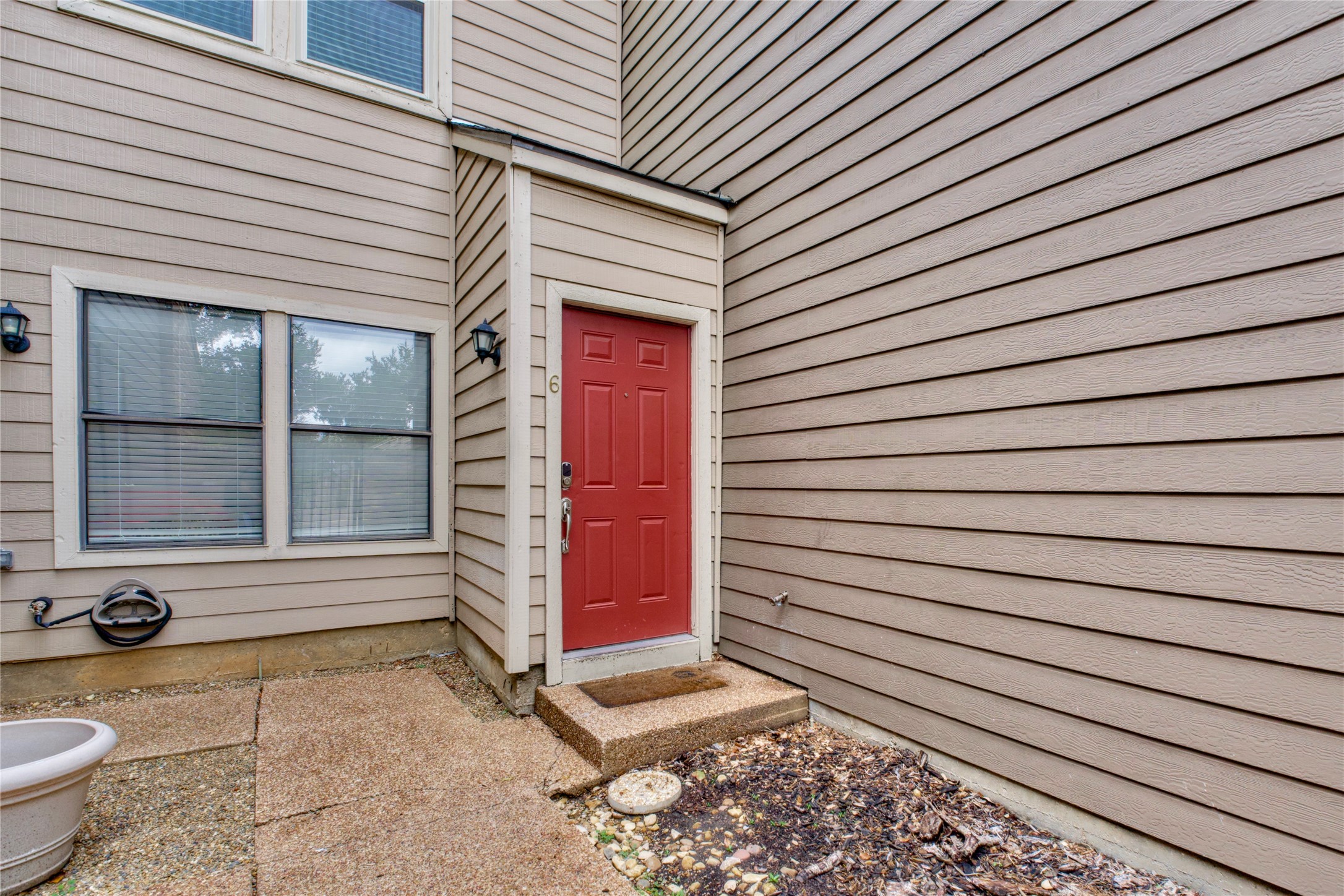 5616 Preston Oaks Road 1606