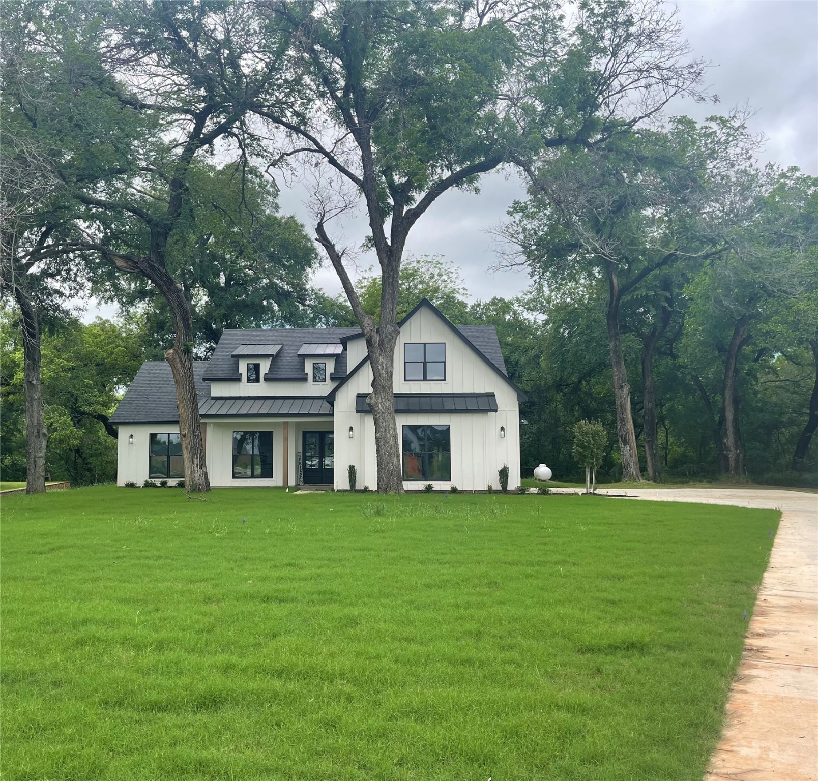 1114 County Road 337