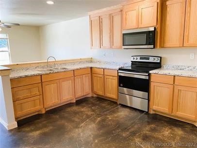 13001 Owen Lane 13003