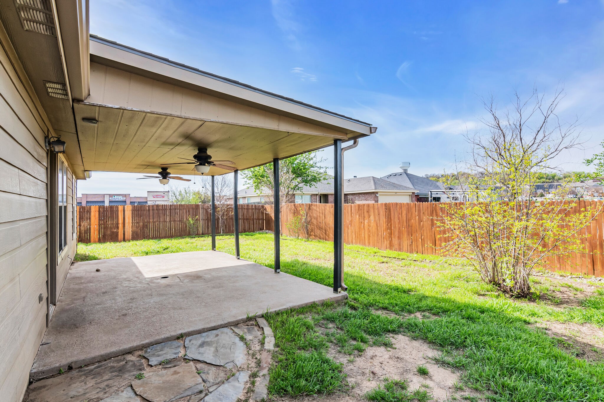 809 Canyon Cove Drive