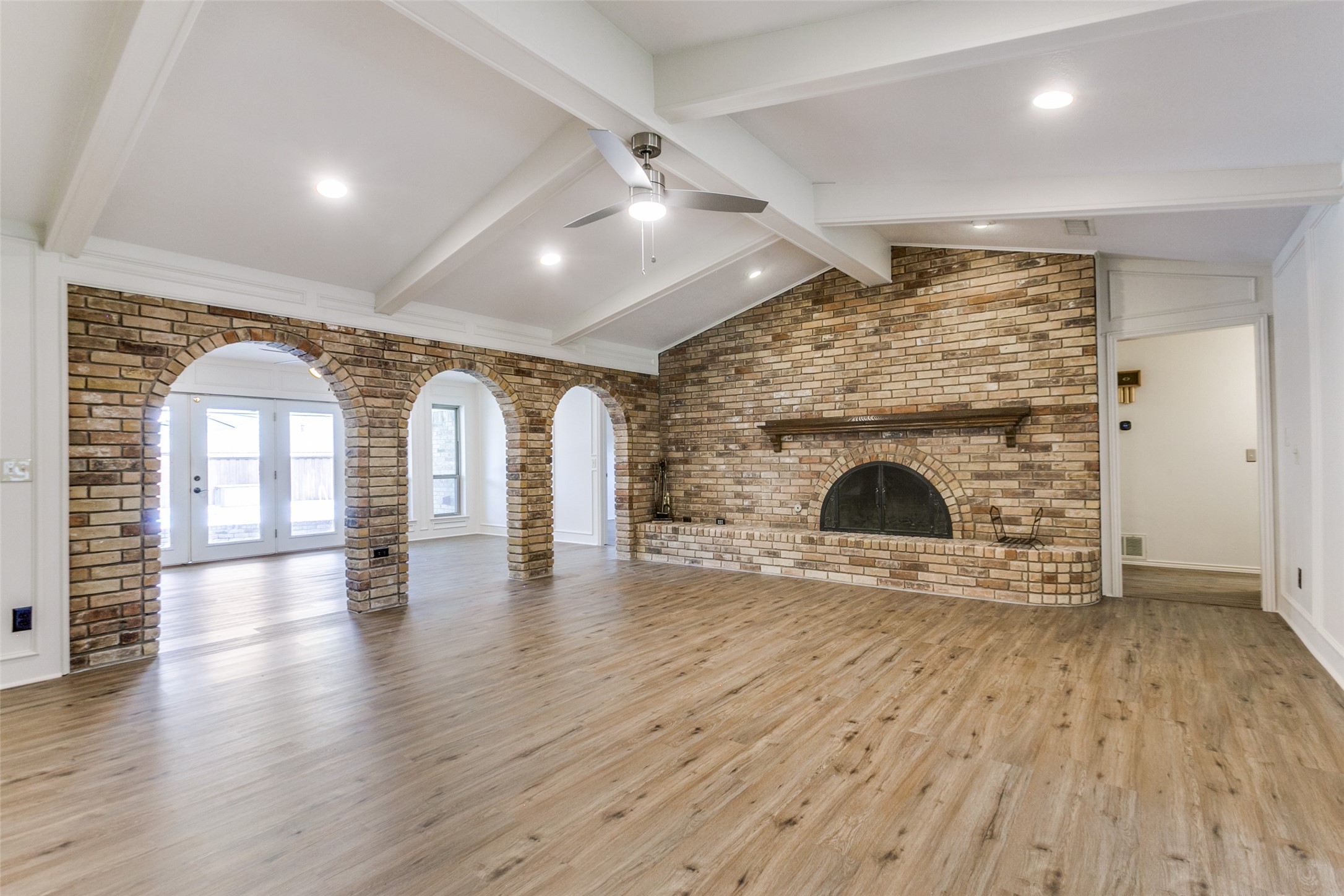 3105 Robin Road