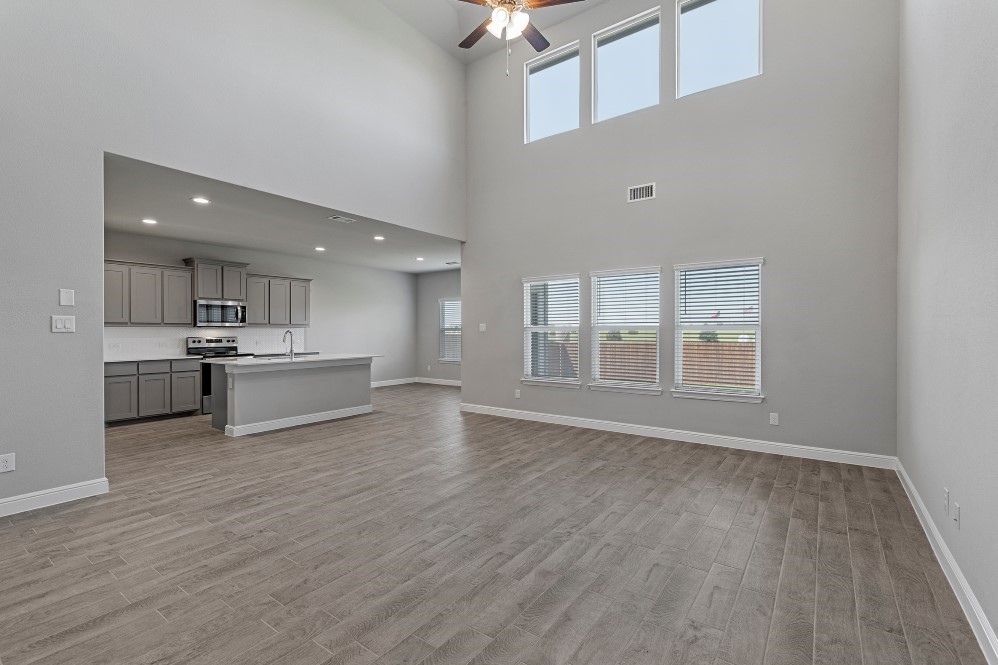 325 CONNER Circle