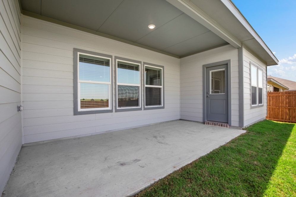325 CONNER Circle