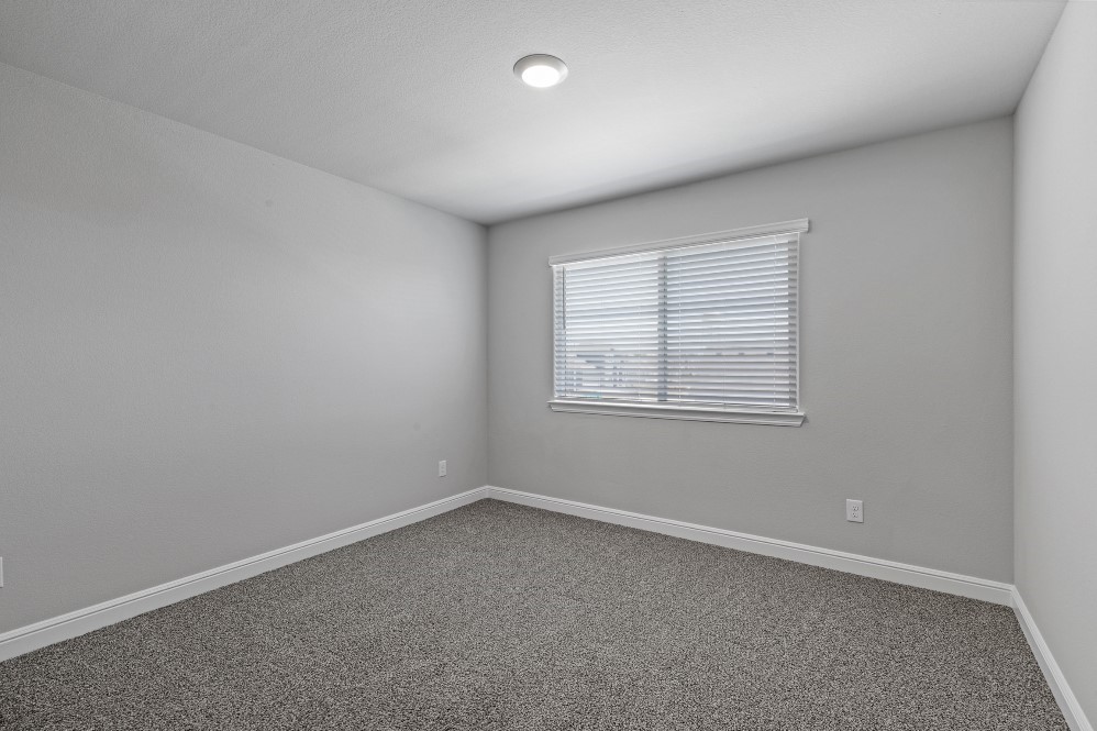 325 CONNER Circle