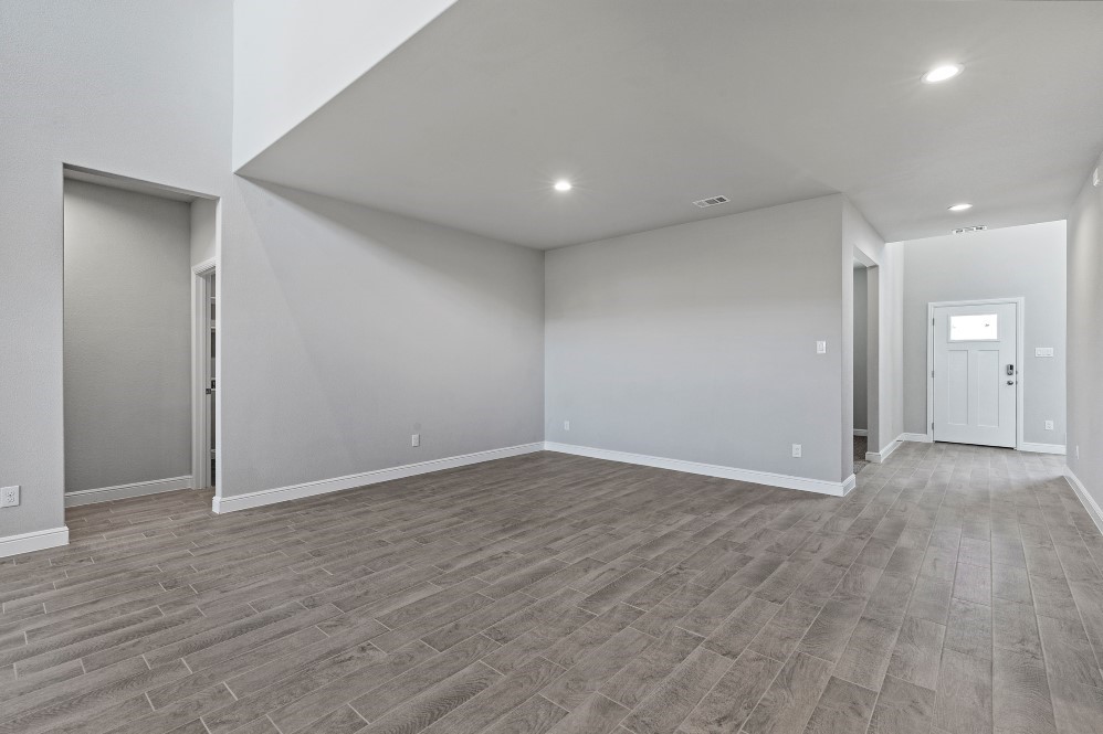 325 CONNER Circle