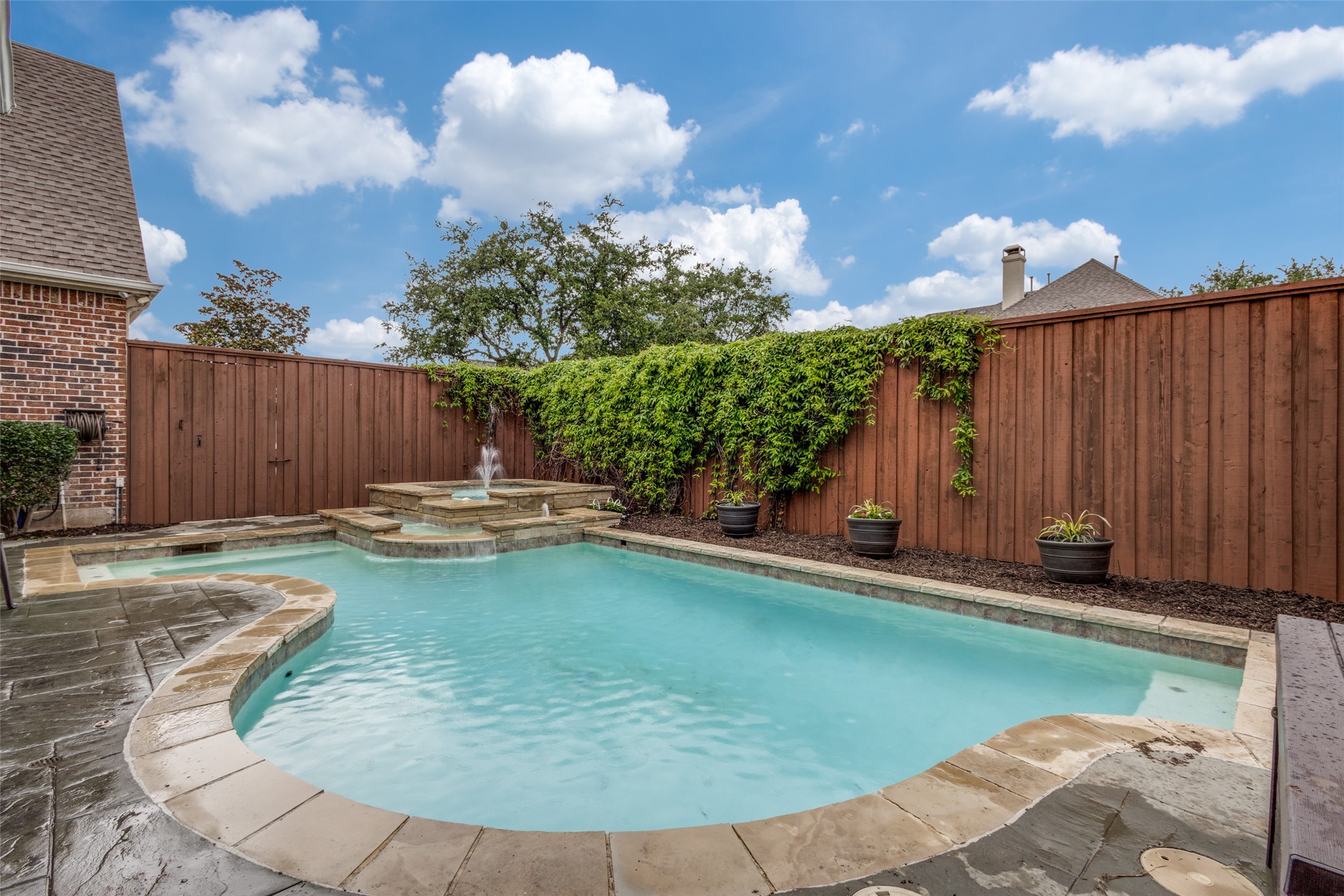 5106 Carnegie Drive