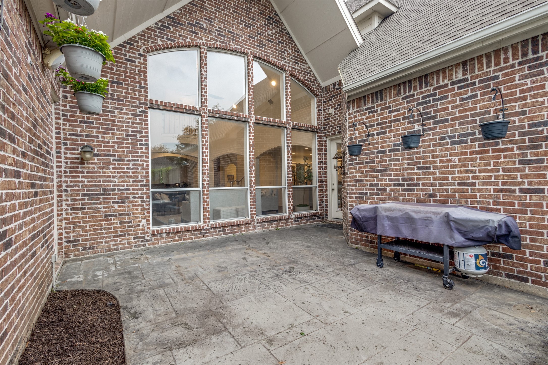 5106 Carnegie Drive