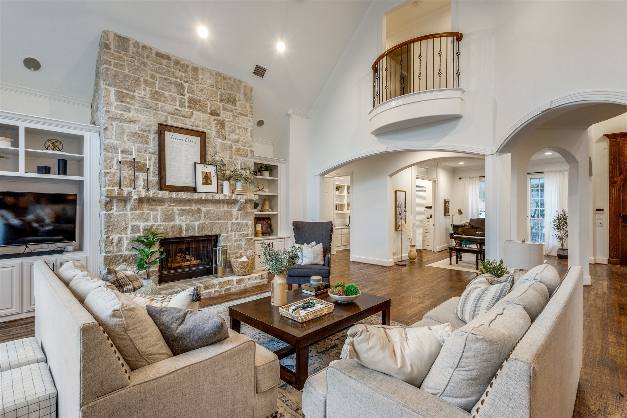 5106 Carnegie Drive