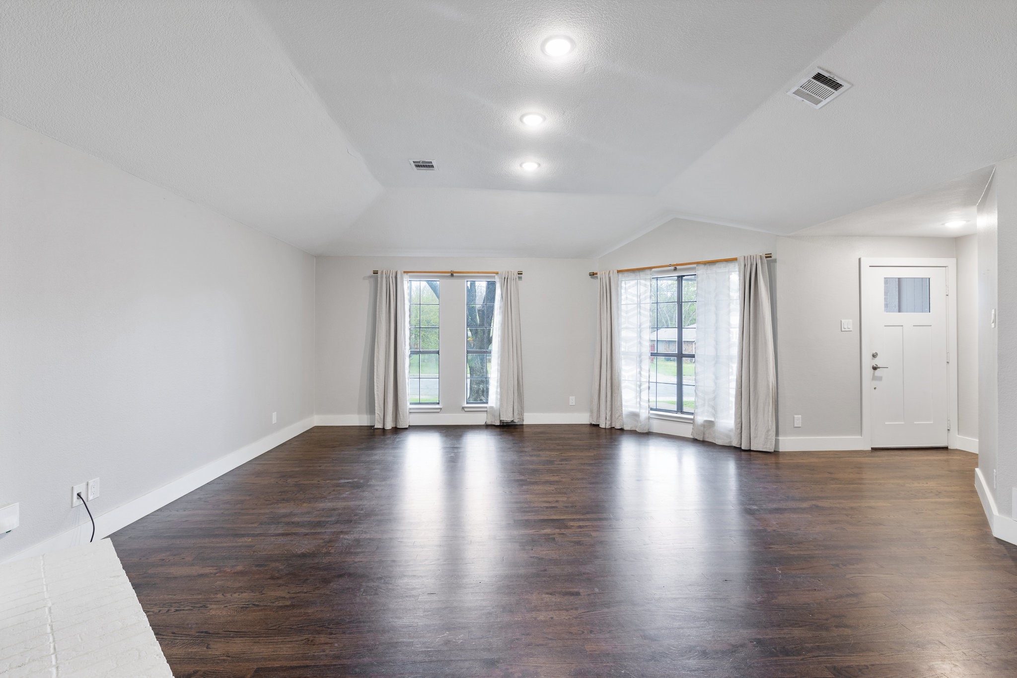 4955 Hollow Ridge Road