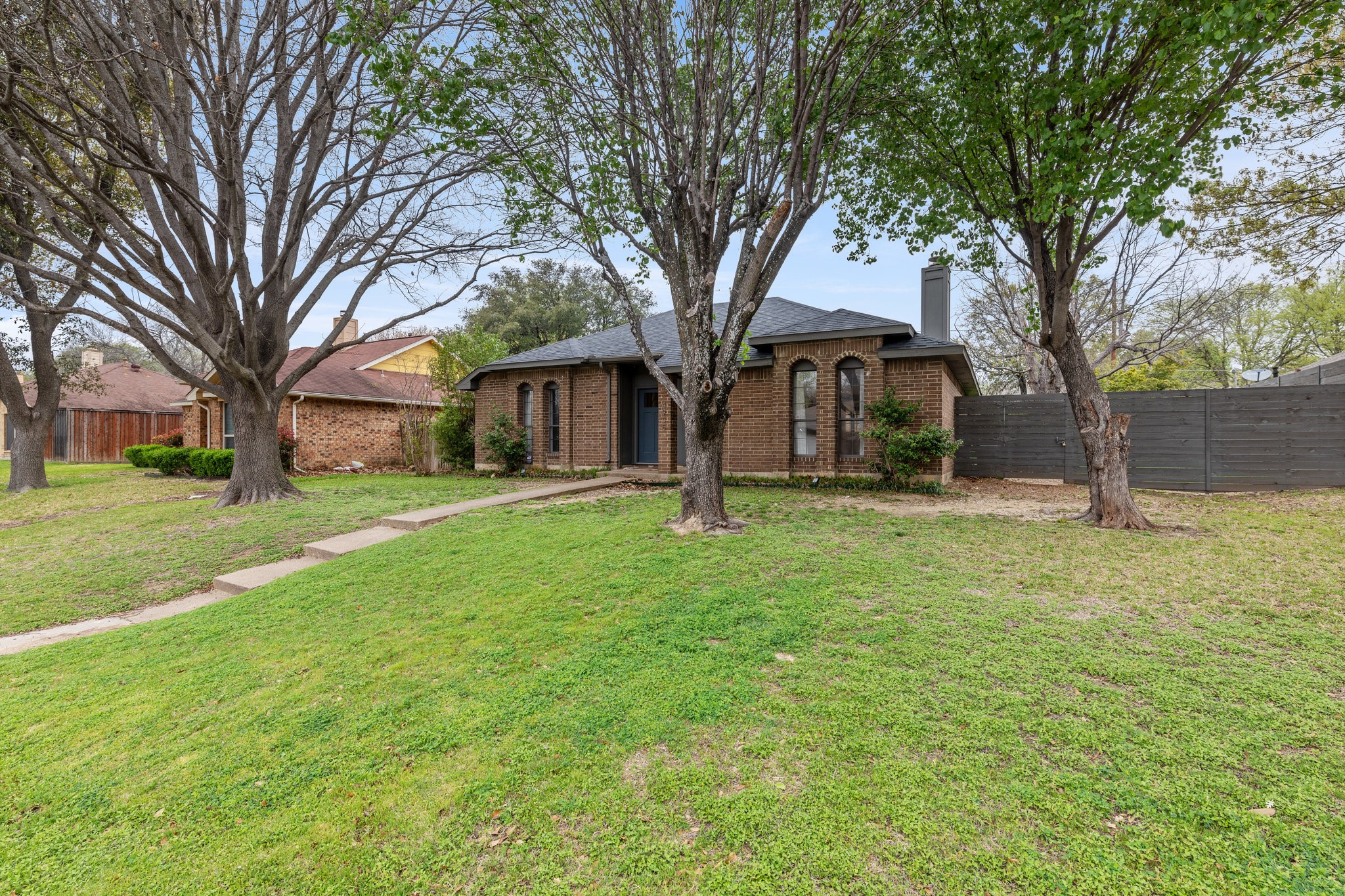 4955 Hollow Ridge Road