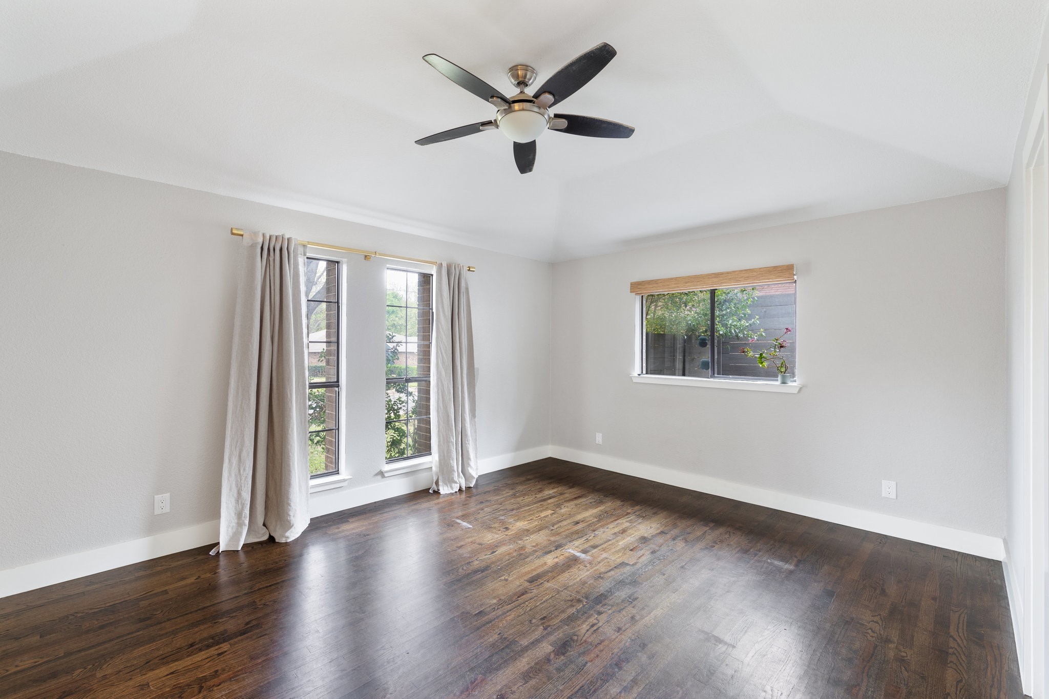 4955 Hollow Ridge Road