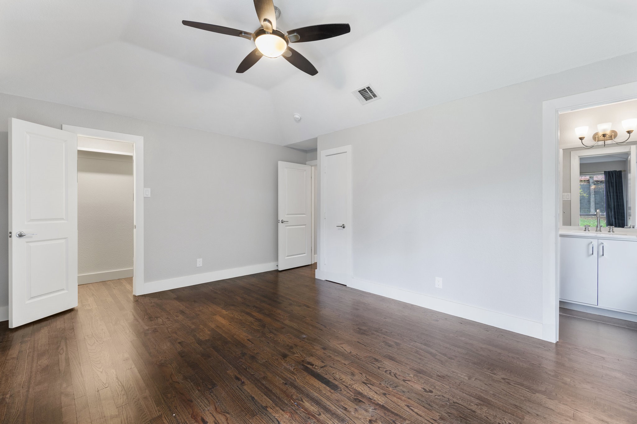 4955 Hollow Ridge Road