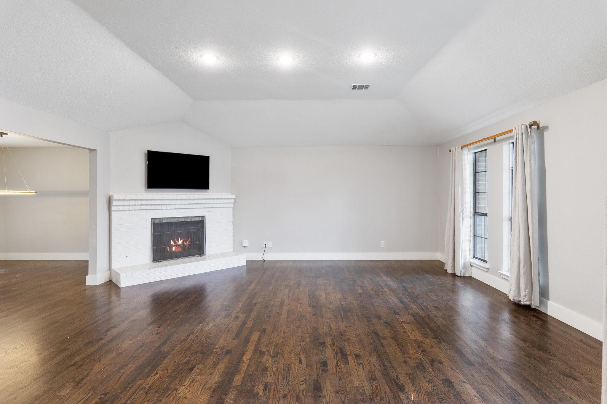 4955 Hollow Ridge Road