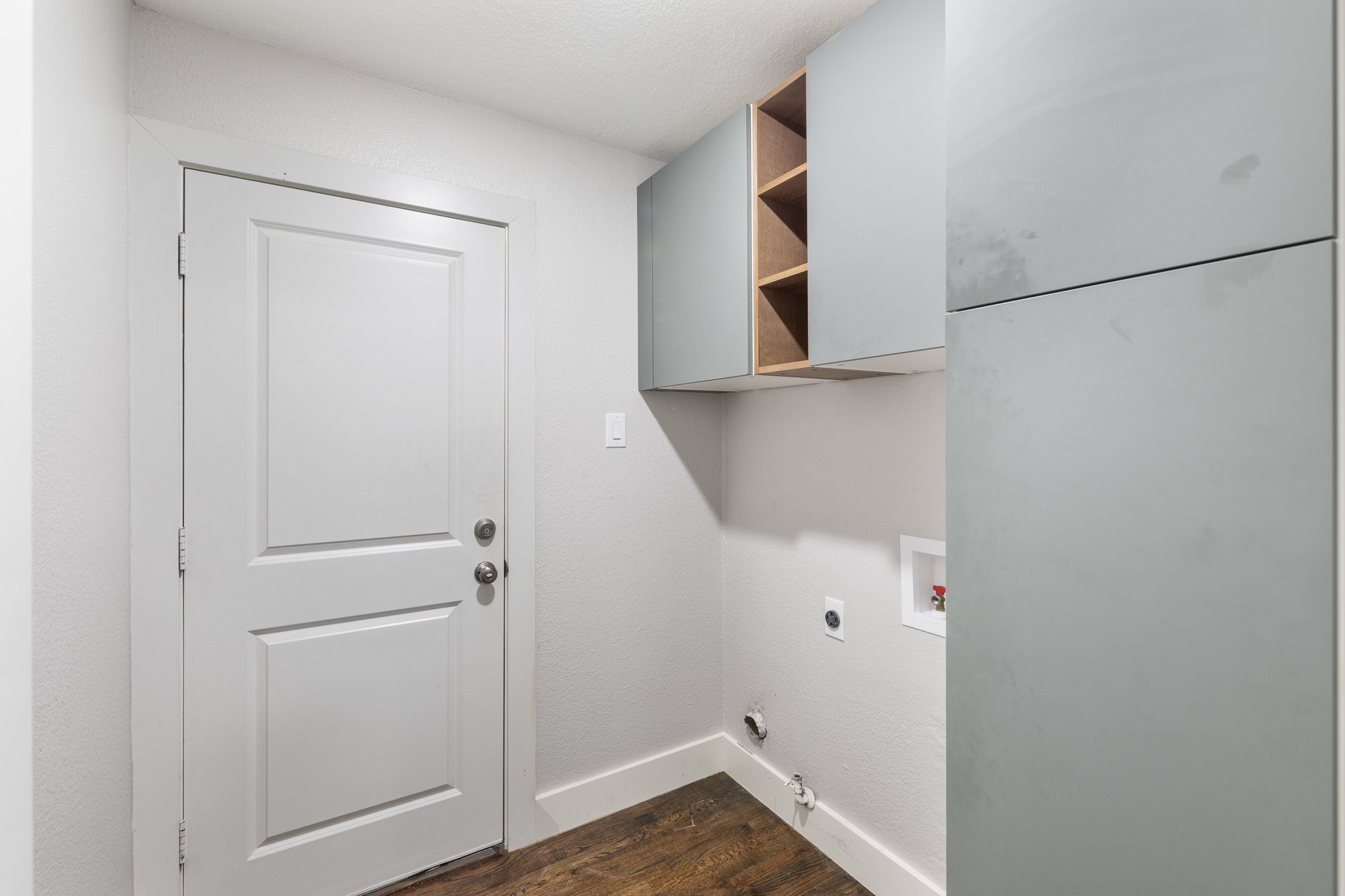 4955 Hollow Ridge Road