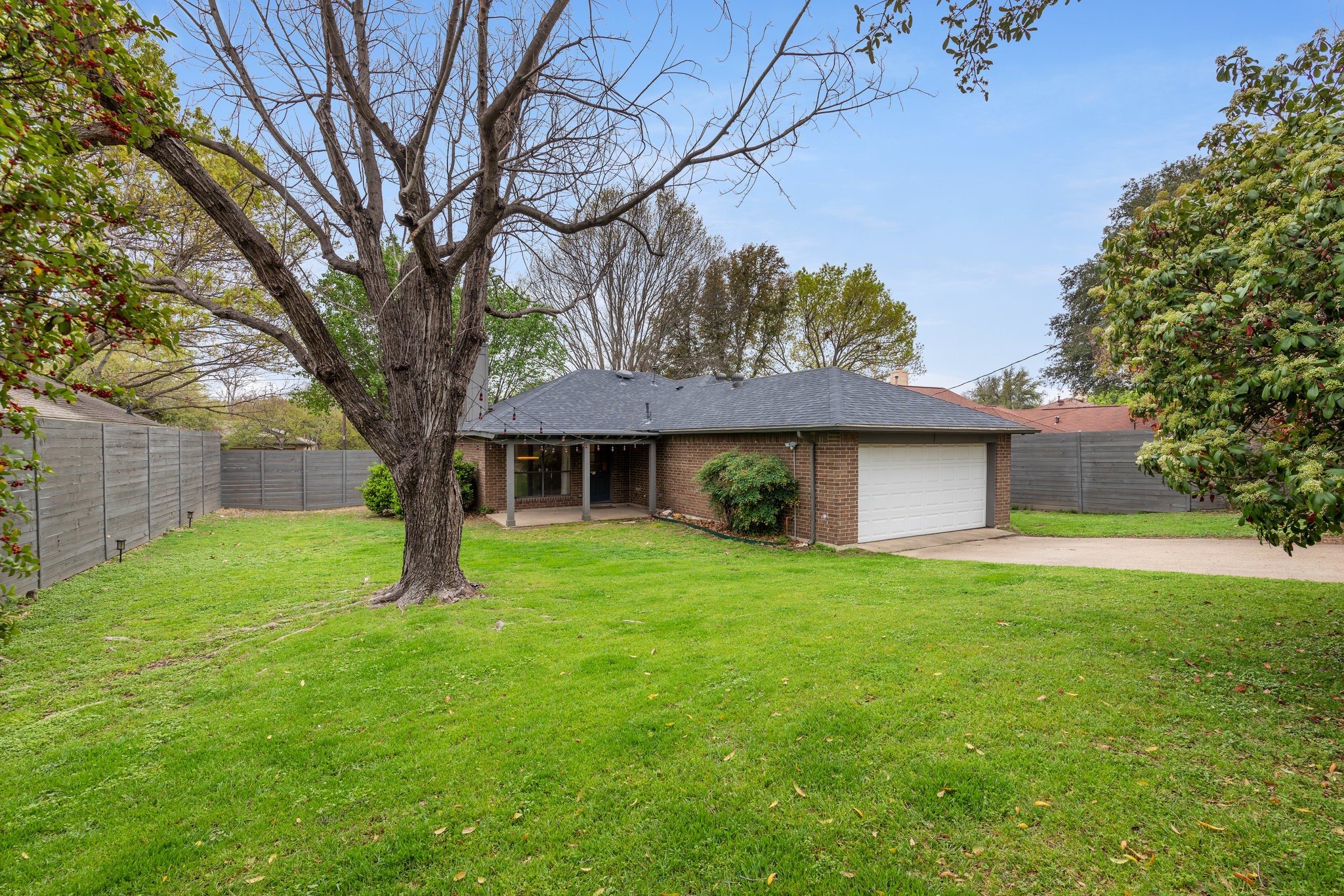 4955 Hollow Ridge Road