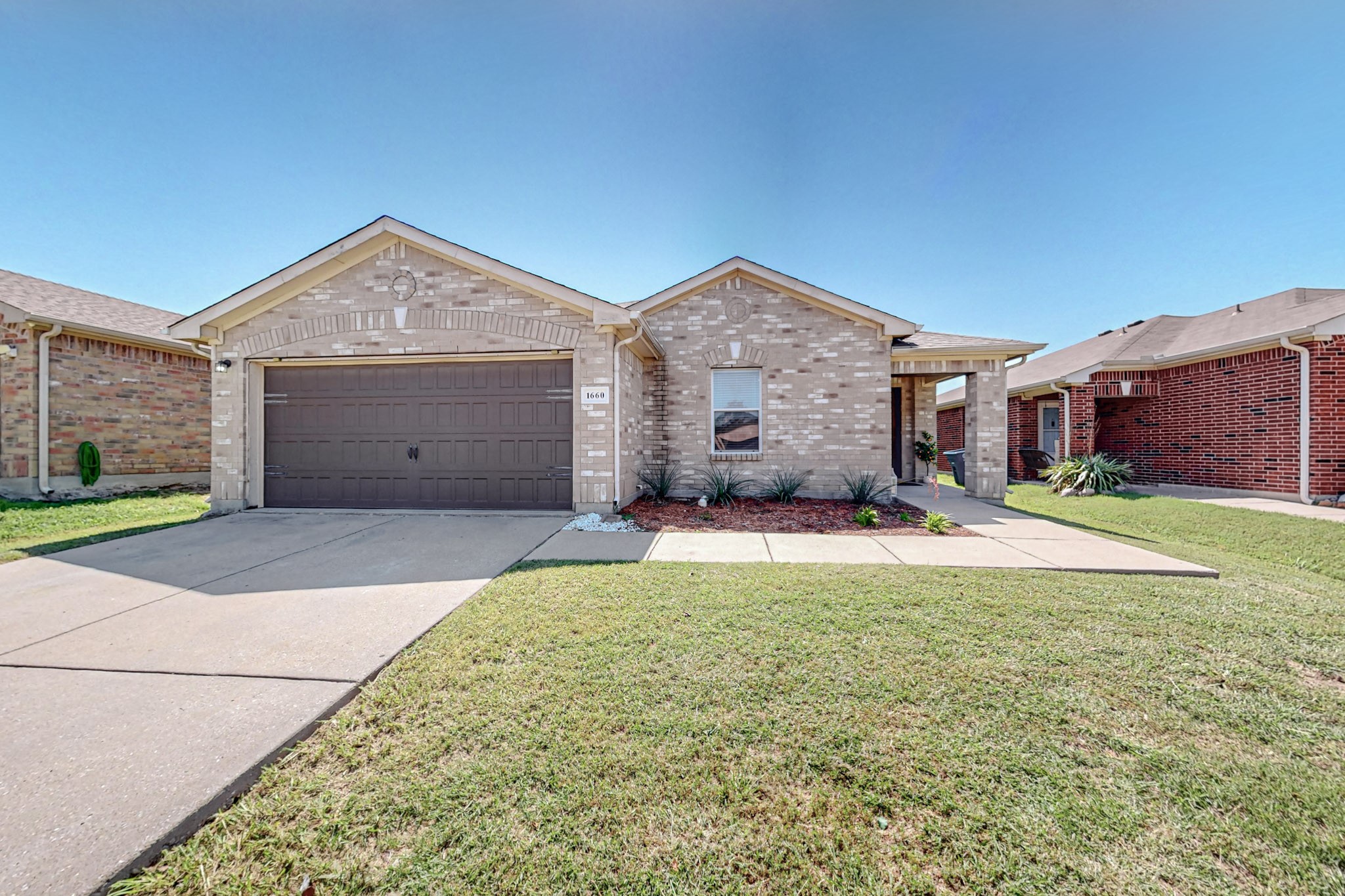 1660 Crown Point Drive