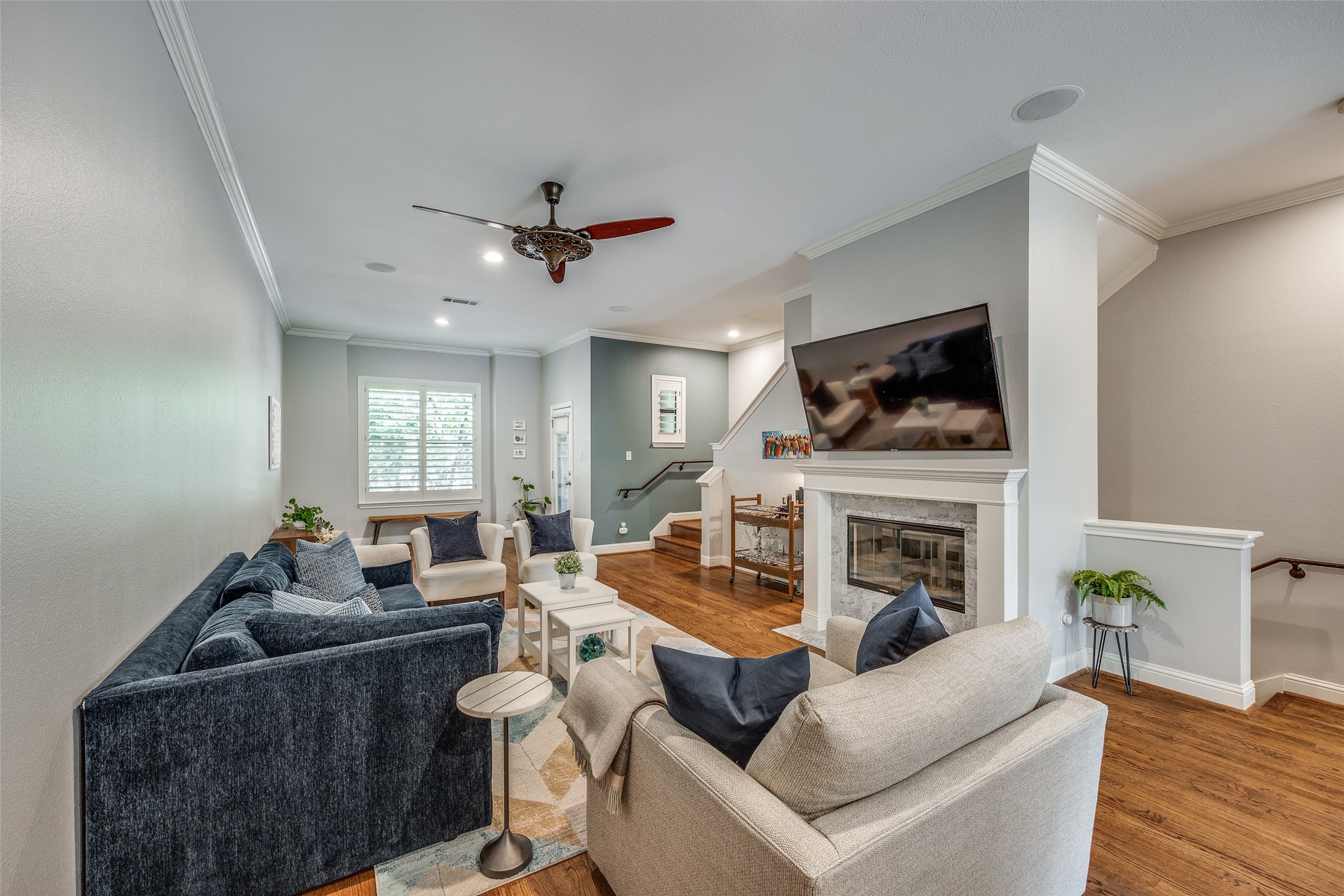 3220 Blackburn Drive