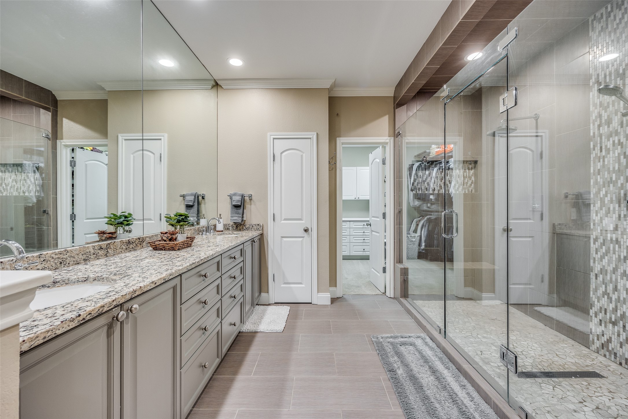 3220 Blackburn Drive