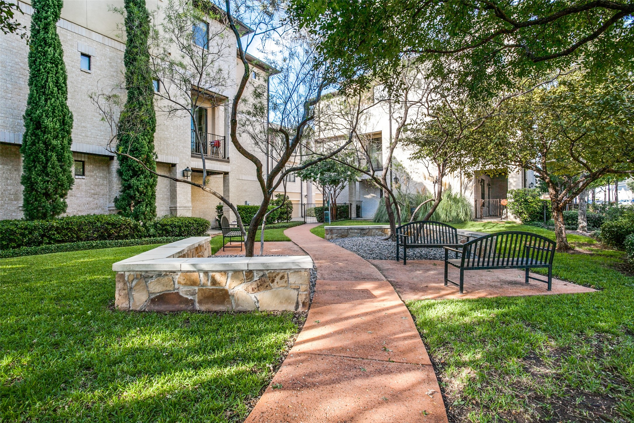 3220 Blackburn Drive