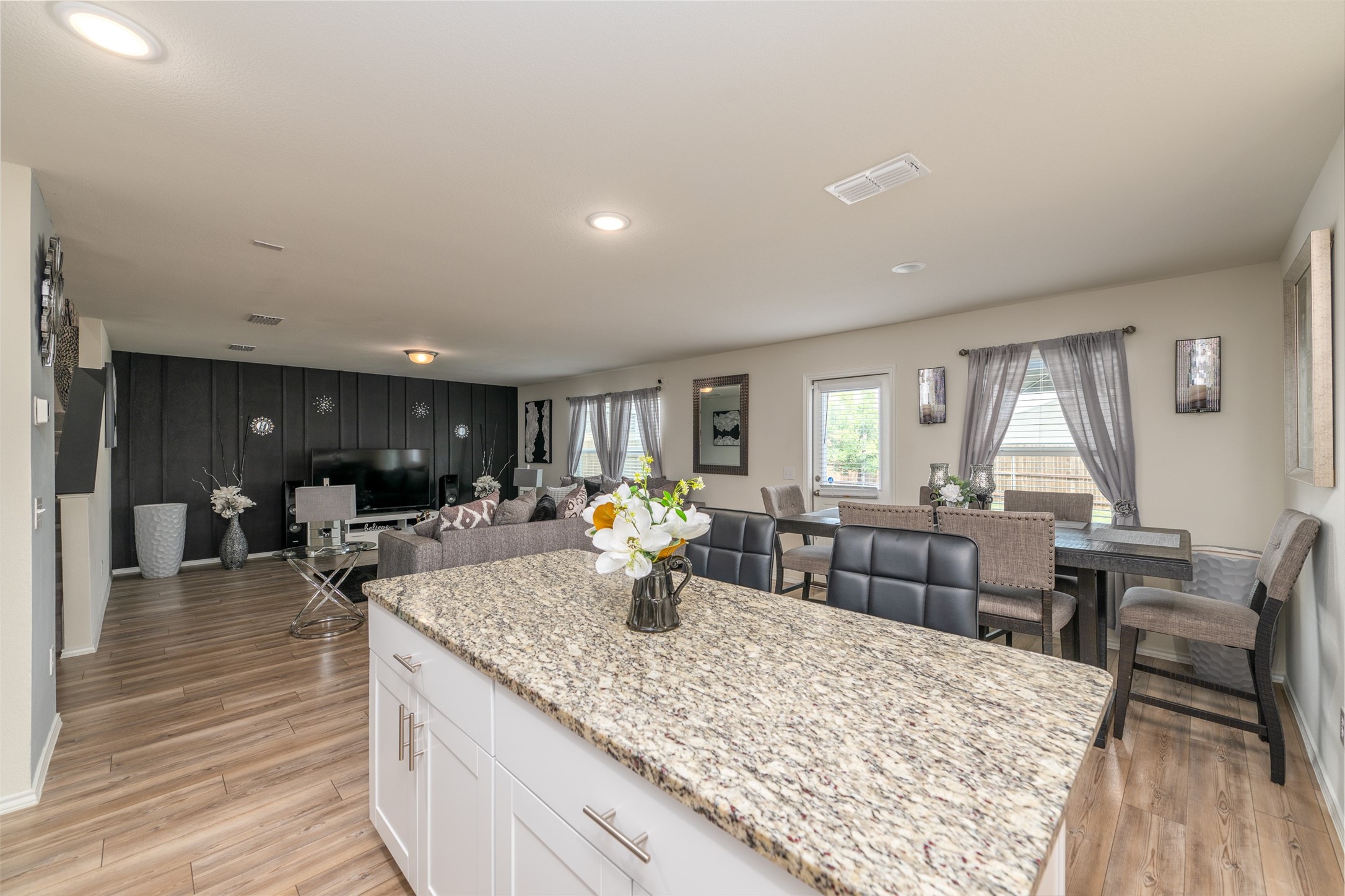 10105 Wyseby Road