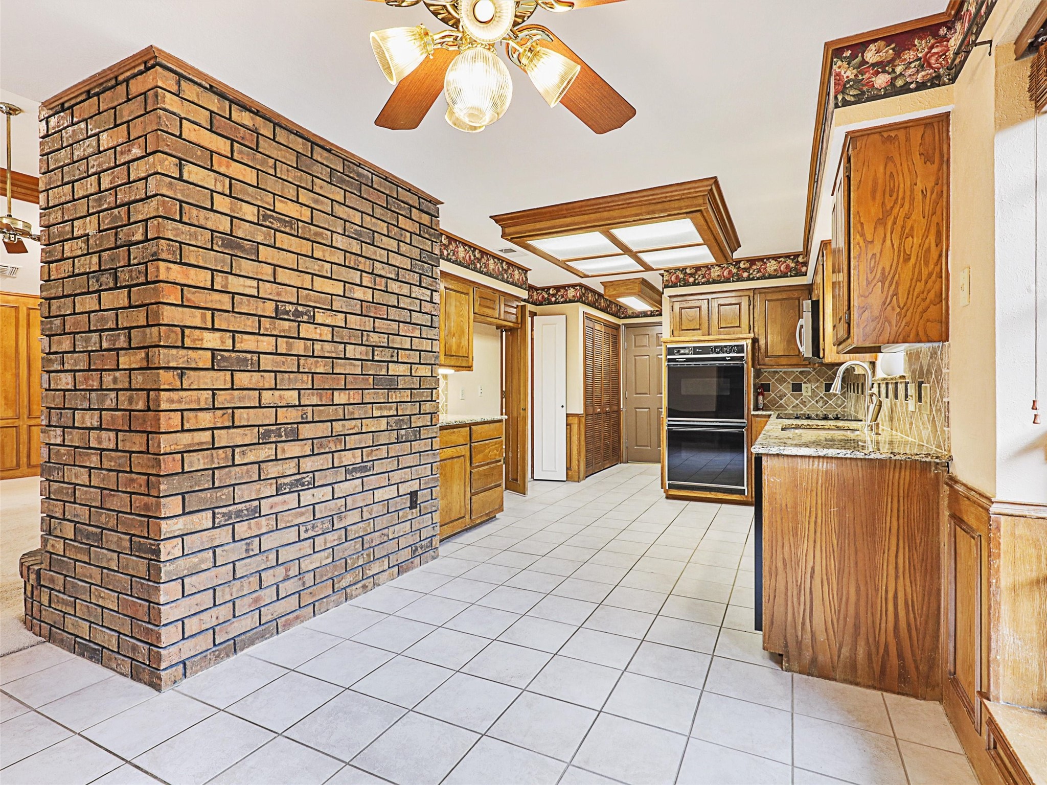 3317 Ashington Lane