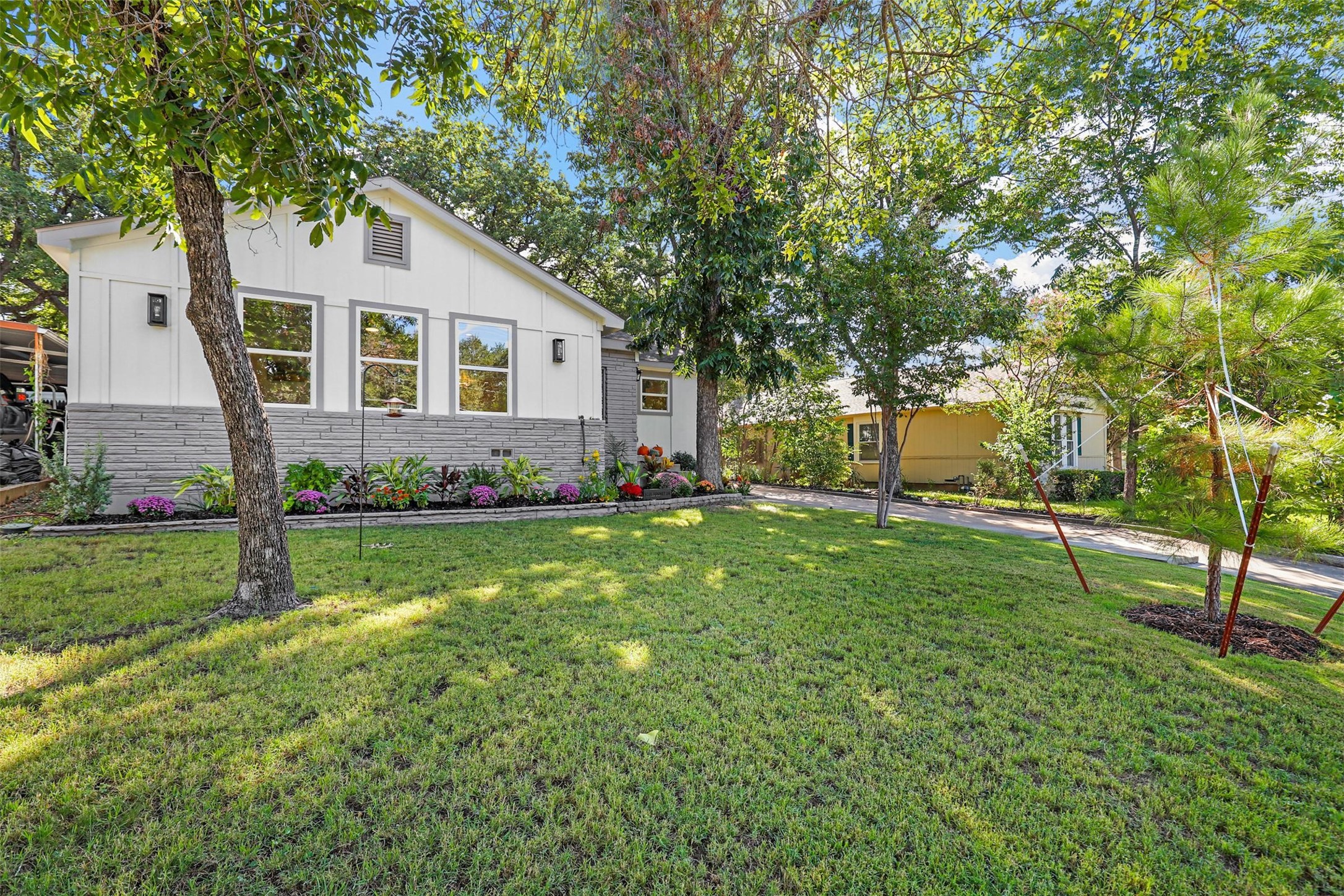 2004 Bluebonnet Drive